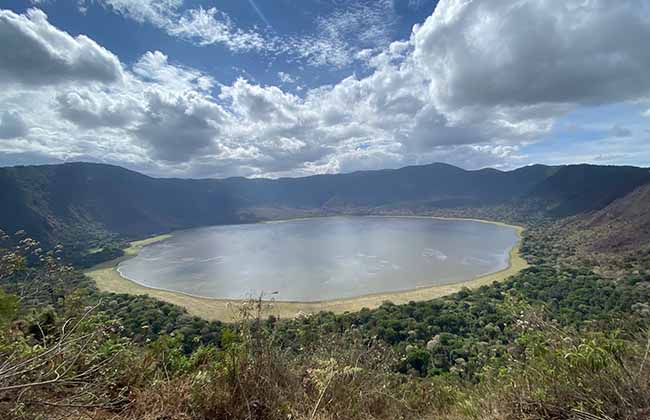 Empaakai Crater